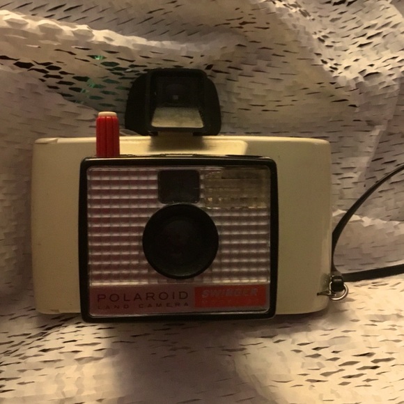 Vintage Polaroid Land Camera Swinger Model 20 - Picture 1 of 4